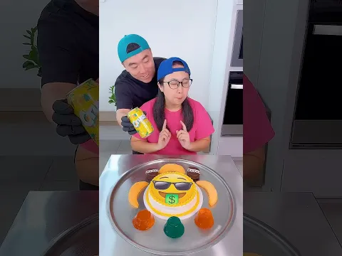 Money Face emoji cake vs chocolate cupcake ice cream challenge!🍨 #funny #fyp by Ethan Funny Family