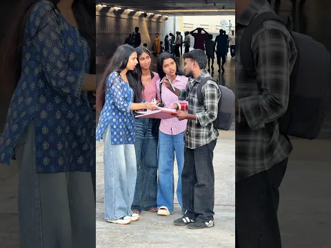 स्मार्ट लड़का देखा नी छेड़ना स्टार्ट कर दीया 😂