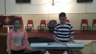 ترنيمة أنا شوهت الصورة الحلوة للشاب مارتن جون وشقيقته جوي من قرية البرشا 