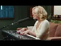 Ashe Performs “Stop the Wedding” on Armchair Expert