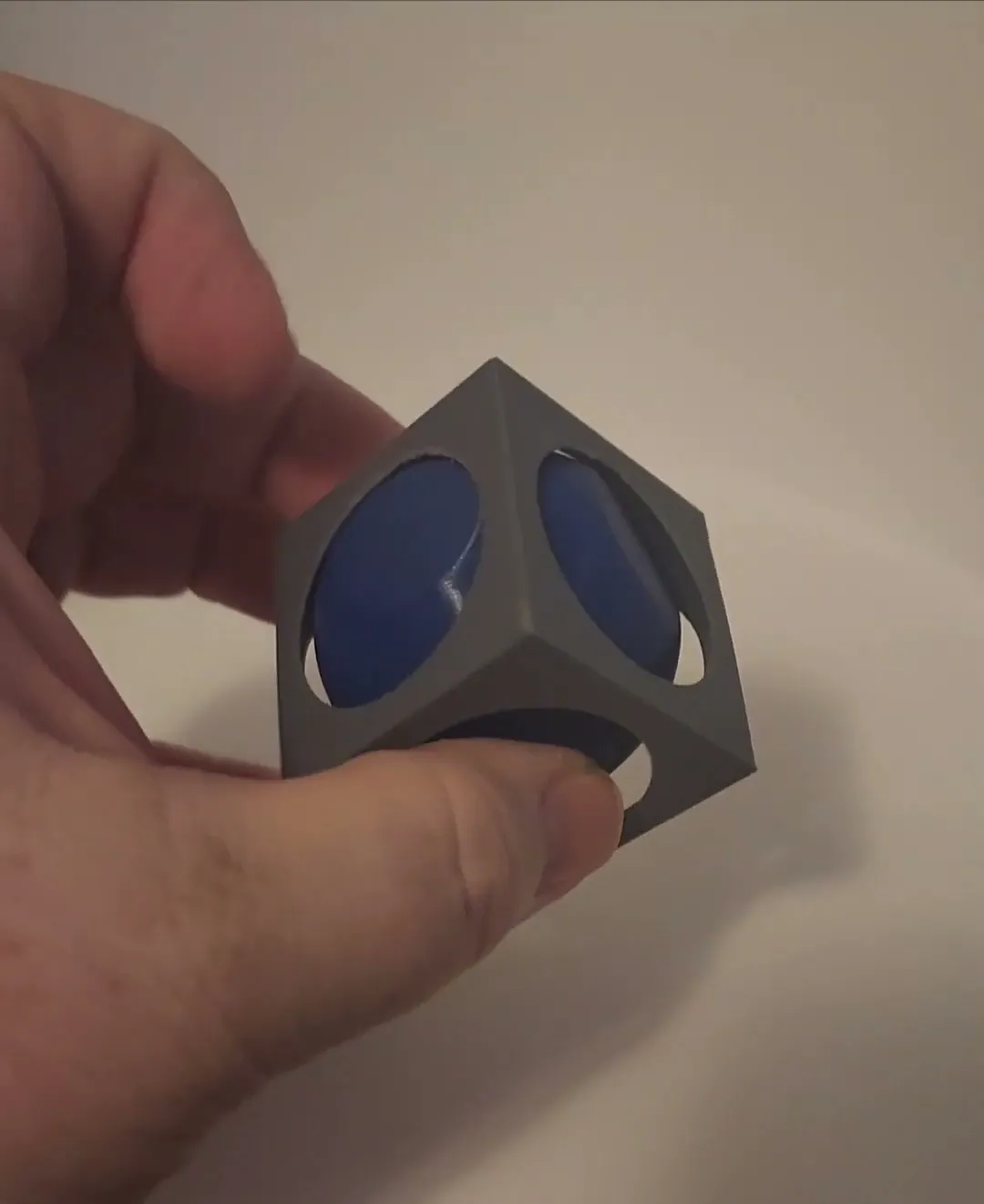 Encapsulated Ball Fidget