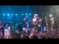 Bad Bunny cantando mercedes carota en caserío Lloren Torres 🏰