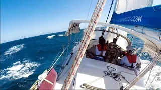 Rough Seas, Strong Winds! Hang onto your knickers! (Sailing Nandji) Ep 102