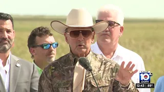 Alligator Ron Bergeron and Governor Ron DeSantis Introduce the 2022 Python Challenge