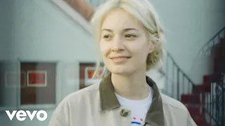 Men I Trust Show Me How 