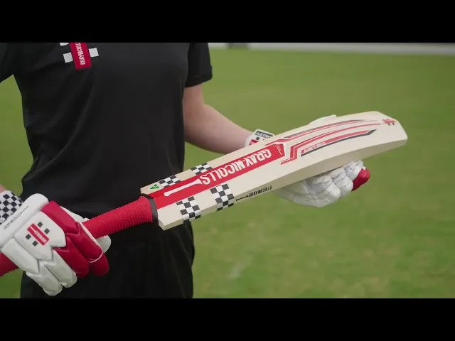 GN Astro 950 Play Now Adult Cricket Bat