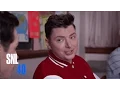 Download Lagu Prom Queen - SNL