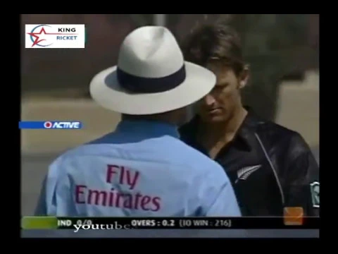 Download MP3 Shane Bond spell 6 for 19 vs India 2nd Match, Videocon Triangular Series at Bulawayo, Aug 26 2005