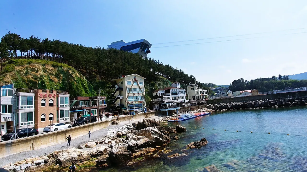 삼척장호항 해변 입니다ㆍ 2019.4.30(화) サムネイル