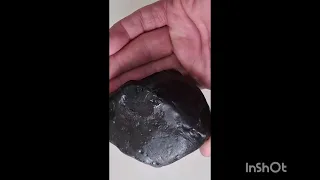 خصوصیات شهاب سنگ الماس سیاه کربنادو بررسی ظاهری قیمت بافت داخلی مواد تشکیل دهنده تست نیکل و جذب 