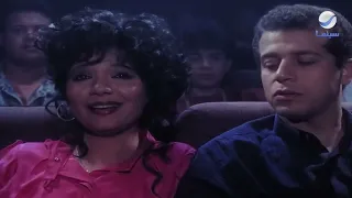الكيت كات عايدة رياض وشريف منير دخلوا السينما شوف حصلهم إيه جوا  الكيت كات عايدة رياض وشريف منير دخلوا السينما شوف حصلهم إيه جوا