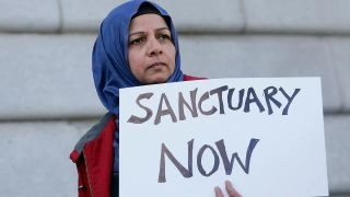 Sanctuary cities vow to defy president s executive order