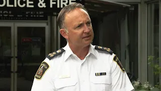 b c police say 2 suspects killed 6 officers injured in shooting at bank in saanich