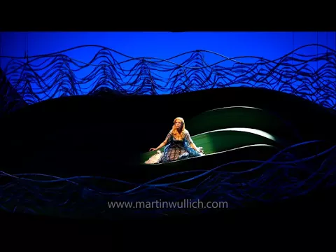 CANCIu00d3N A LA LUNA - Ana Maru00eda Martu00ednez - www.martinwullich.com