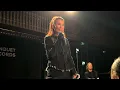 Mimi Webb-Red Flag (Acoustic) *she forgets the lyrics! @ Circuit, Kingston, 15th September 2025 