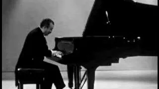 Download Claudio Arrau -  Chopin Fantasie Impromptu opus 66 MP3