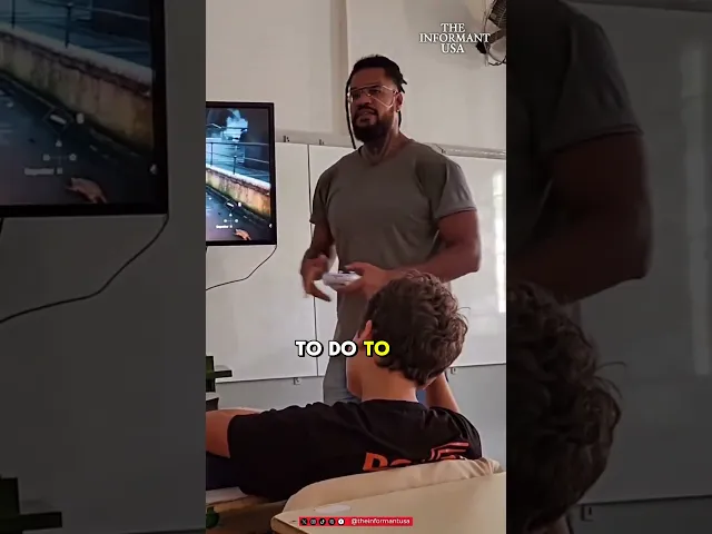 Teacher Uses Assassin’s Creed to Teach History