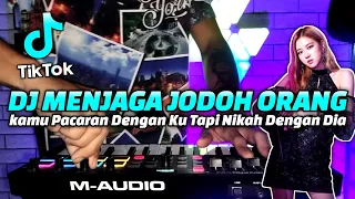 Download DJ KAMU PACARAN DENGAN KU TAPI NIKAH DENGAN DIA - MENJAGA JODOH ORANG REMIX FULL BASS VIRAL TIKTOK MP3
