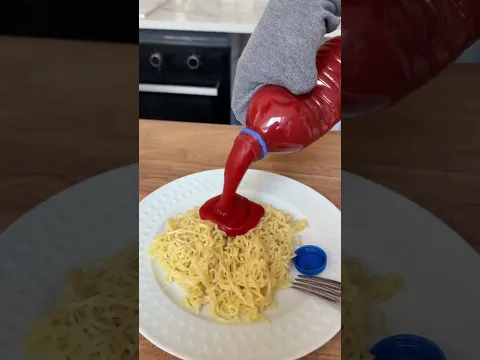 WHO LOVES PASTA? 🍝❤️