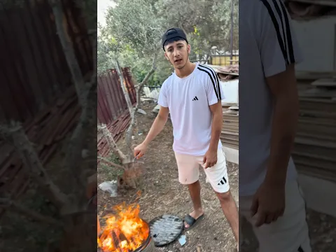 Köz Değince Babaların Aklına Gelenler😆 #komik #köz #mangal #baba