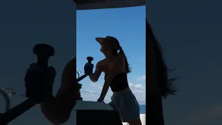 Our first sail in the PACIFIC OCEAN🌊⛵️ #sailing #boatlife #sailingaroundtheworld