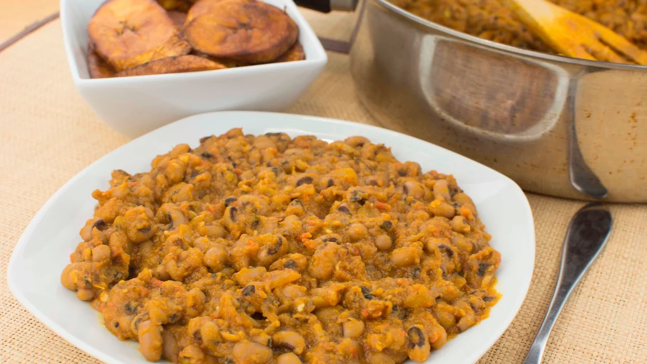 Beans Recipes: How To Make Ewa Riro (Stewed Beans)   Afropotluck