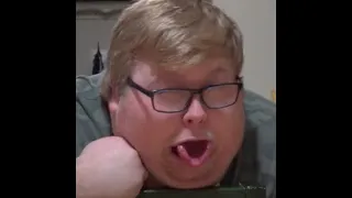19 Collin Reviews a Salad