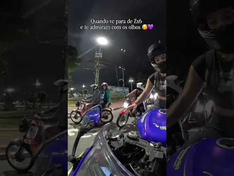 Zx6, chamando atenção onde passa 🫰🏻......#moto #mulheremoto #bike #motociclist