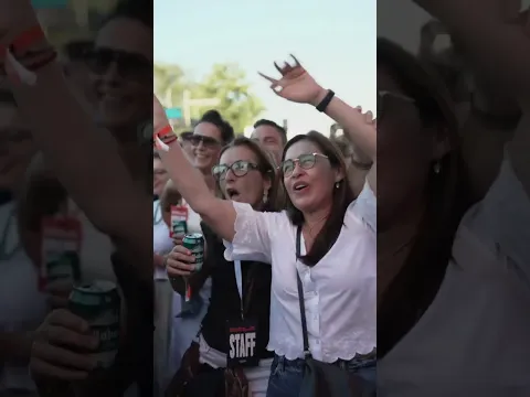 @camela  convirtió una gasolinera en el escenario para anunciar su próximo álbum "Titánicos”