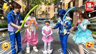 盲踩气球赢大奖？本以为能拿到豪华礼物，揭晓瞬间小舞当场傻眼！ #斗罗大陆唐三小舞 #唐舞桐