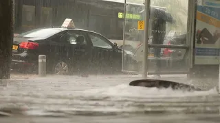 Beat Insomnia With Heavy Rain And Deep Thunder Sounds Torrential Rain Sounds For Sleeping Healing 