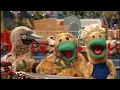 Download Lagu DanB Does The Bear in the big blue house - Berry Bear Christmas
