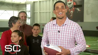 David Pollack finds out he s being inducted into the College Football Hall of Fame live on-air