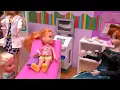 Download Lagu Arm cast ! Elsa and  Anna toddlers -  Barbie is the doctor