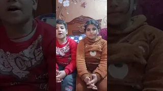 ليه بندق علامه الصليب علي أيدينا اليمين   الكل دندنها