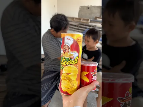 Rebutan jajan!