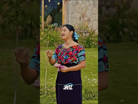 Julia Tambriz