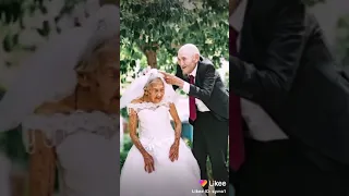 فى الضحكه دي حكايه سكر فى كوبايه 