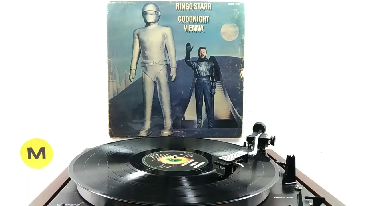 R.I.N.G.O  S.T.A.R ( Vinil 1974 )