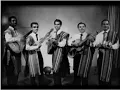 Download Lagu Ranwan Ran Kendi Peerala (Cover) - Neville Fernando \u0026 The Los Caballeros