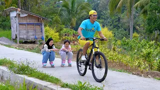 Setiap Anak Berhak Didengar Serunya Keysha, Sheena, & Cobil Bebas Bermain Sepeda Dan Sepatu Roda 🛼