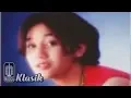 Download Lagu Nike Ardilla - Biarlah (Official Karaoke Video)