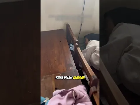 Jangan pernah tidur sendirian🤣😭😭 #masasekolah #sekolah #tidur (sc.@_hiwiiigouu)