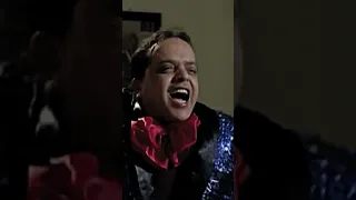 بقى هو تامر حسني هو اللي بوظلك الفرح 