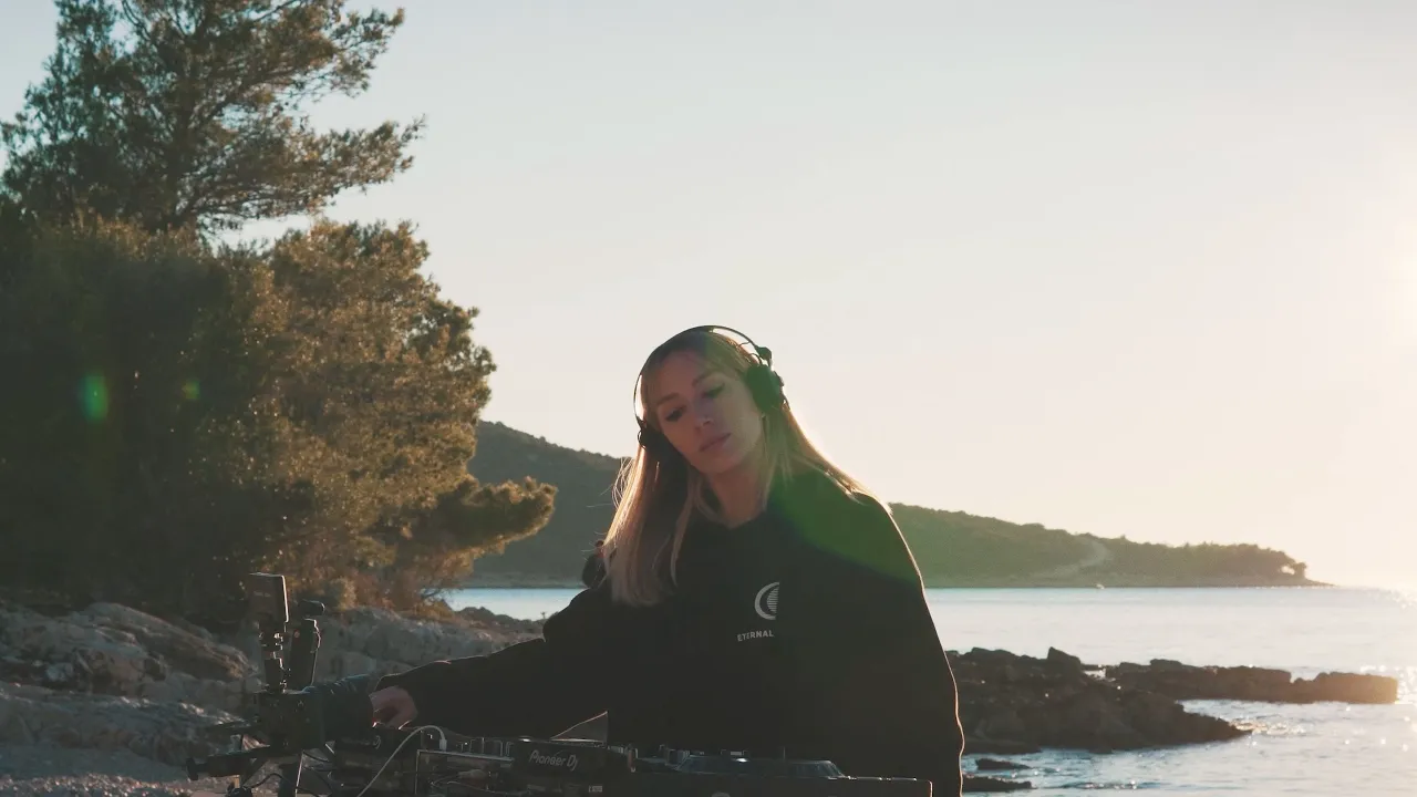 Nora Van Elken Live Set - Primosten, Croatia 2022 Nora Van Elken Live Set - Primosten, Croatia 2022