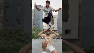 اسمي واحدة يهز مدينة 