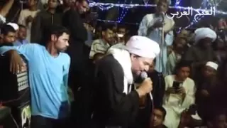 الشيخ امين مقطع رائع فى مولد الامام العربى       يا اهل الشمائل شيلو فتاكم   دندنها