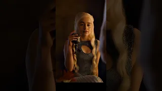 Take Off Your Clothes Emiliaclarke Gameofthrones 