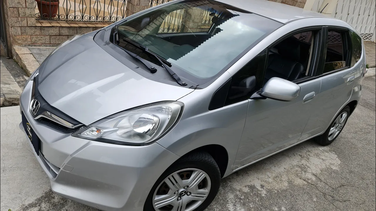 Honda Fit DX VENDIDO // Caçador de Carros