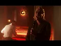 Download Lagu Mason Alexander Park performs 'I Don't Care Much' | Cabaret at the Kit Kat Club